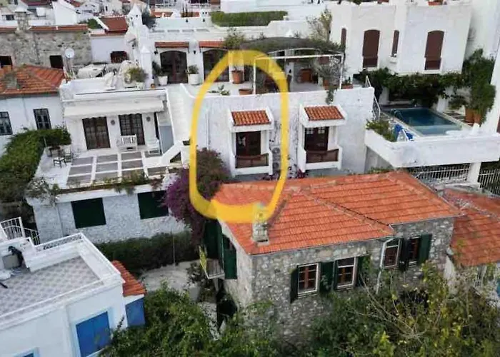 Castle81homes Pink - Sea View House