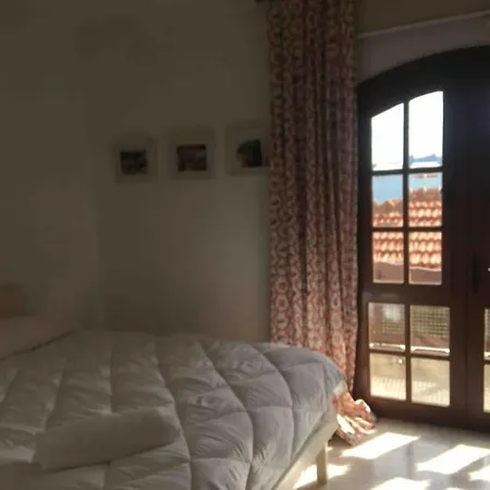 Castle81homes Pink - Sea View House Μαρμαρίς